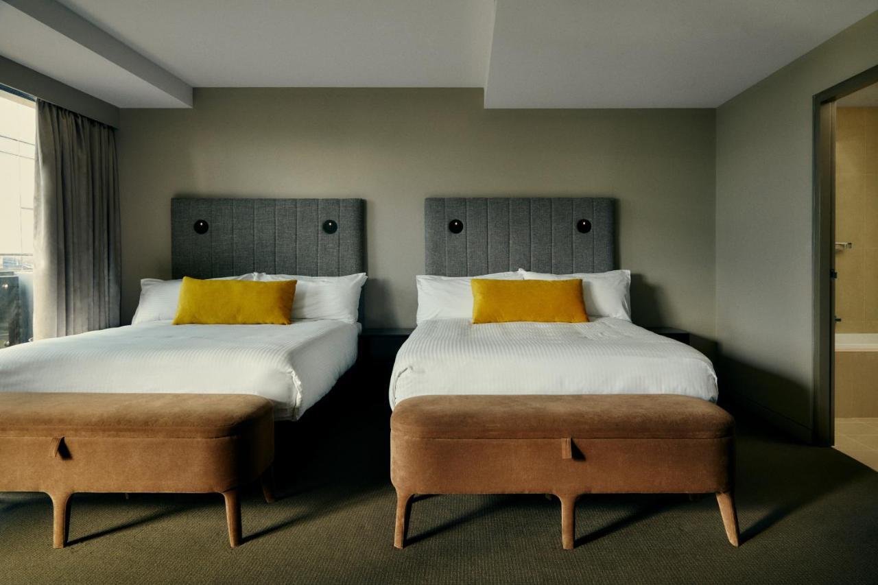 Hotel The Kinson Melburne Exterior foto A room at the hotel